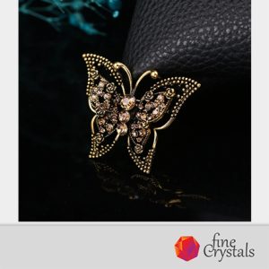 Брошка с кристали Golden Butterfly