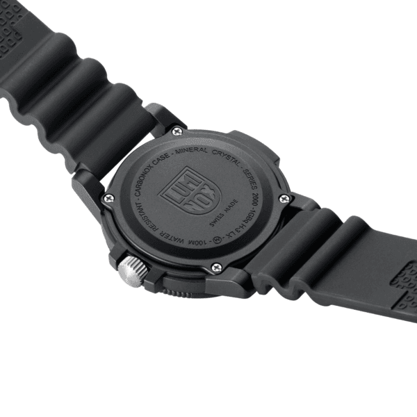 7611382611512_02 Часовник Luminox X2.2001